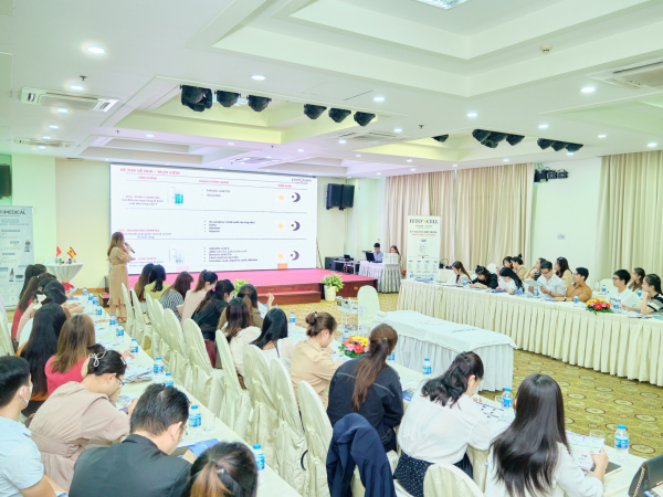 WORKSHOP BIOCHEMICAL PEELS CỦA LARIMEDICAL THU HÚT HƠN 70 CHỦ SPA, CLINIC TẠI CẦN THƠ THAM DỰ