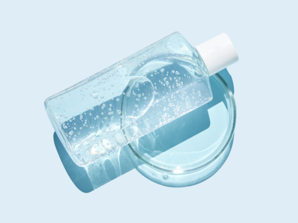 Sự khác biệt giữa astringent và toner